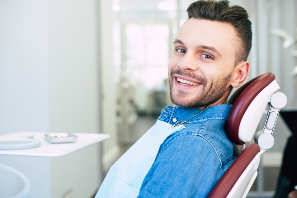 Three Benefits Of Choosing Dental Implants